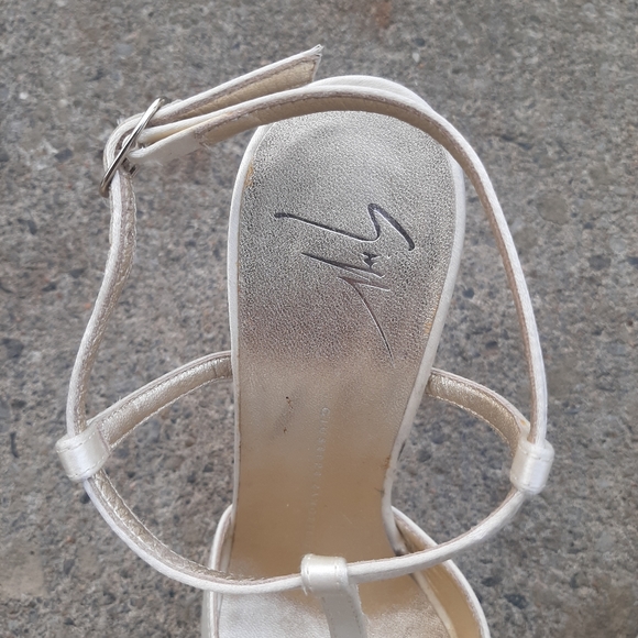 White Giuseppe zanotti heels - Picture 3 of 8
